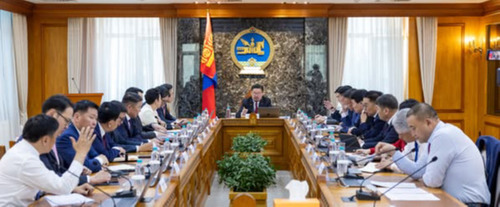 Төр өөрөө бүсээ чангалах “ХЭМНЭЛТИЙН ТОДОТГОЛ”-ыг Засгийн газар хэлэлцэж эхэллээ